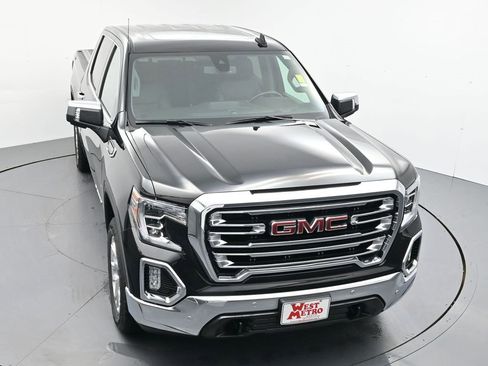 Used 2019 GMC Sierra 1500 SLT w/ SLT Premium Plus Package image 4