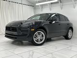 Certified 2024 Porsche Macan image 6