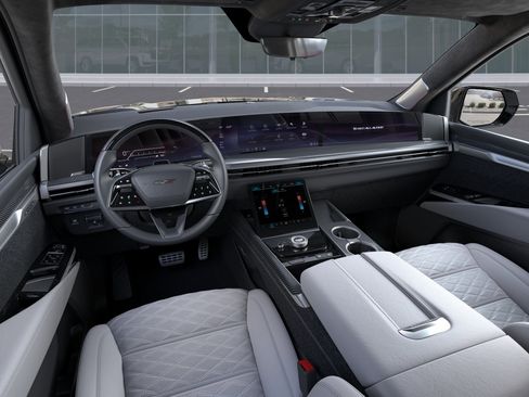 New 2026 Cadillac Escalade ESV V AWD/4WD image 15