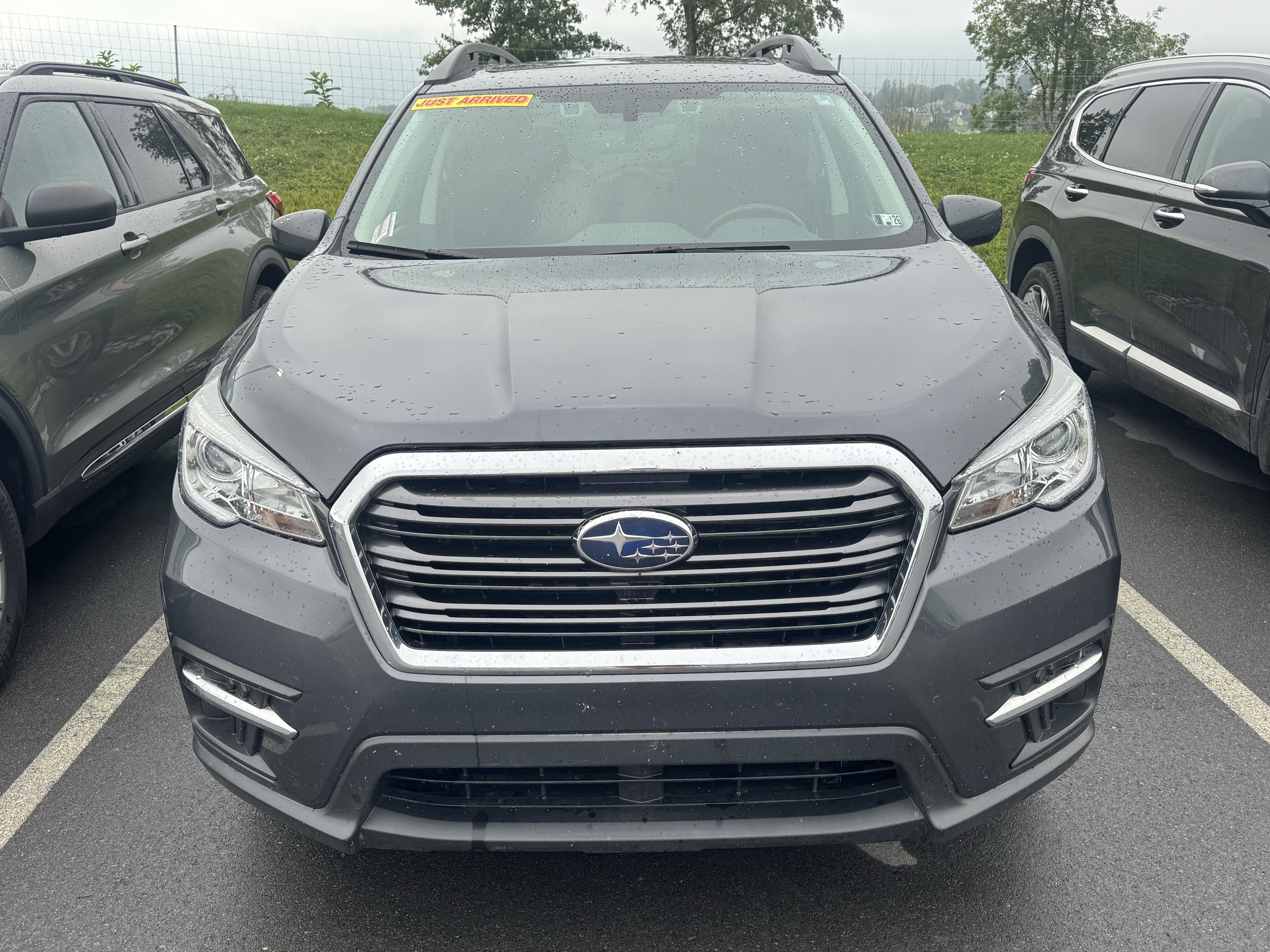 Used 2019 Subaru Ascent Premium w/ Popular Package #2 AWD/4WD image 2