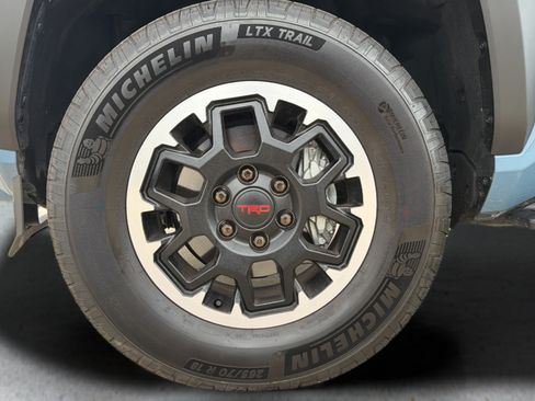 Used 2026 Toyota 4Runner TRD Off-Road Premium w/ Tow Technology Package AWD/4WD image 27