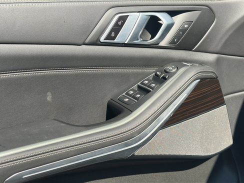 Certified 2024 BMW X5 xDrive40i w/ Premium Package image 16