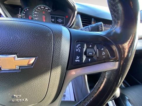 Used 2021 Chevrolet Trax LT w/ Driver Confidence Package image 20