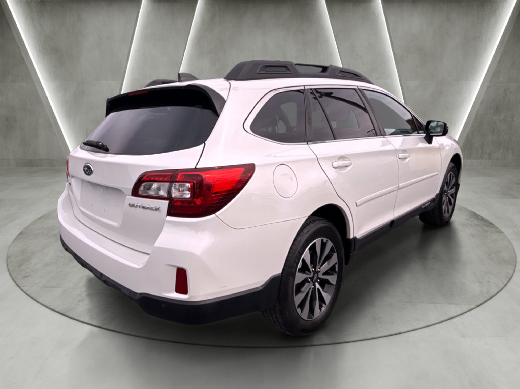 Used 2017 Subaru Outback 2.5i Limited AWD/4WD image 3