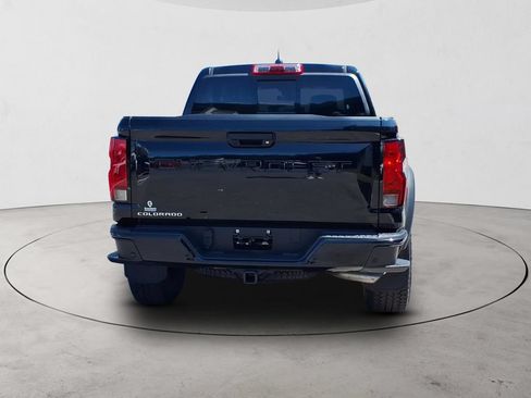 Used 2024 Chevrolet Colorado Trail Boss w/ Technology Package AWD/4WD image 6