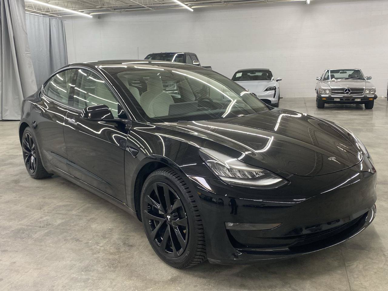 Used 2021 Tesla Model 3 Long Range AWD/4WD image 4