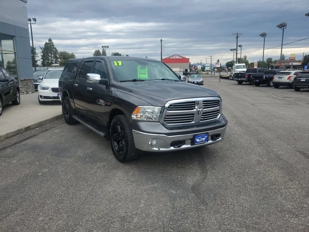 Used 2017 RAM 1500 Big Horn AWD/4WD image 4