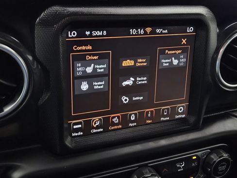 Used 2022 Jeep Wrangler Unlimited Sahara AWD/4WD image 14
