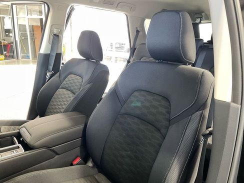 New 2026 Nissan Pathfinder SV FWD image 14