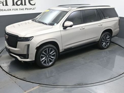 Used 2021 Cadillac Escalade Sport w/ Driver Assist Tech Package AWD/4WD image 45