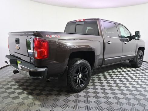 Used 2016 Chevrolet Silverado 1500 LTZ AWD/4WD image 7