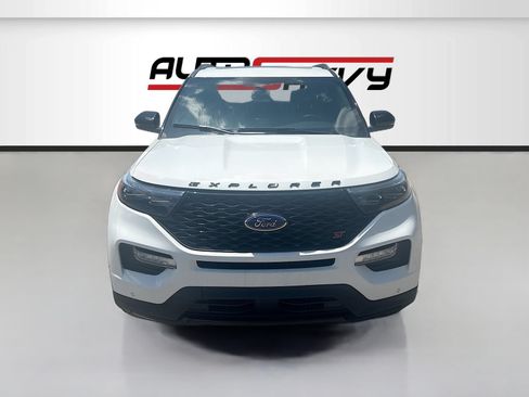 Used 2023 Ford Explorer ST w/ Equipment Group 401A AWD/4WD image 2