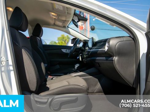 Used 2024 Kia Forte LXS image 15