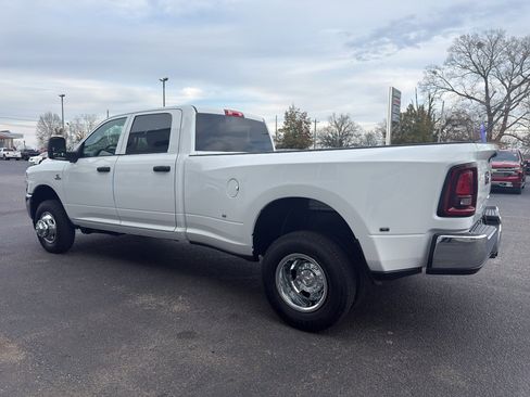 New 2026 RAM 3500 Tradesman image 9