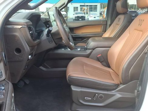 Used 2022 Ford Expedition King Ranch AWD/4WD image 19