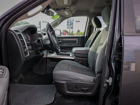 Used 2016 RAM 1500 Big Horn AWD/4WD image 9