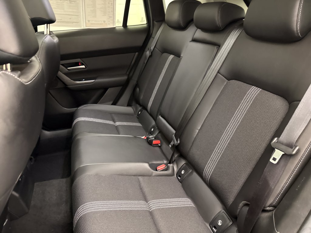 Used 2025 MAZDA CX-50 AWD 2.5 S w/ Weather Package image 23