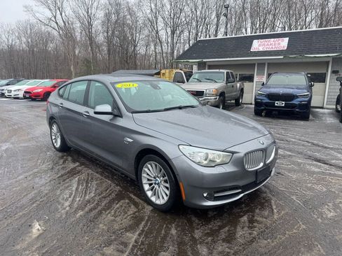 Used 2011 BMW 550i Gran Turismo xDrive image 3