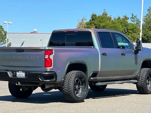 Used 2020 Chevrolet Silverado 2500 LTZ w/ LTZ Plus Package RWD image 2