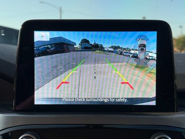 Used 2021 Ford Escape Titanium AWD/4WD image 22