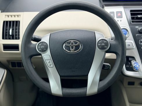 Used 2012 Toyota Prius V Two FWD image 19