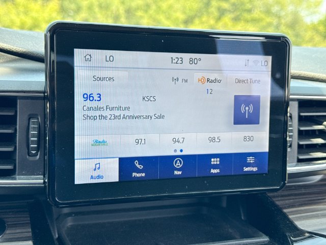 Used 2024 Ford Explorer Limited AWD/4WD image 16