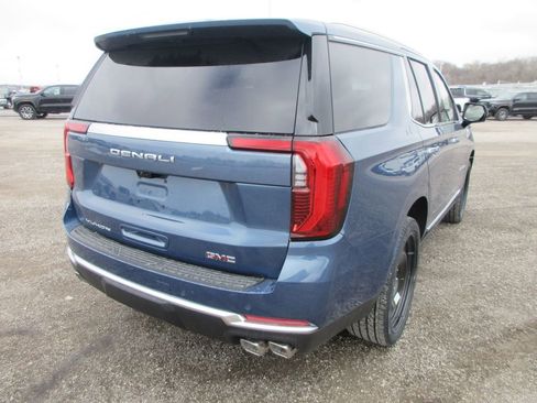 New 2026 GMC Yukon Denali image 4