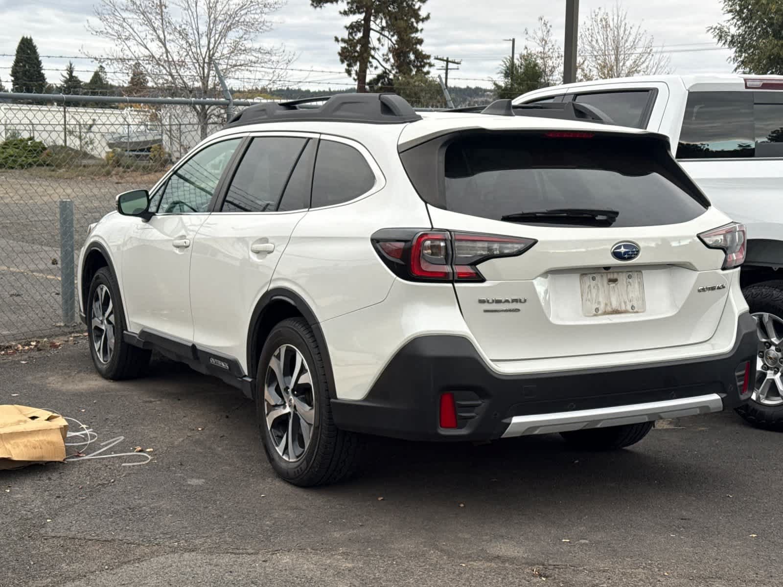 Used 2022 Subaru Outback Limited AWD/4WD image 6