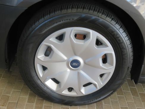 Used 2016 Ford Transit Connect XL image 7