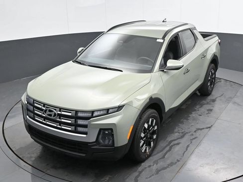 Used 2025 Hyundai Santa Cruz SEL AWD/4WD image 41