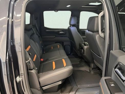 Certified 2026 GMC Sierra 1500 AT4 w/ AT4 Premium Package AWD/4WD image 7