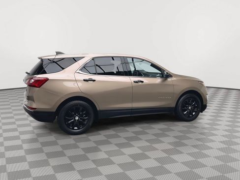 Used 2018 Chevrolet Equinox LT FWD image 37