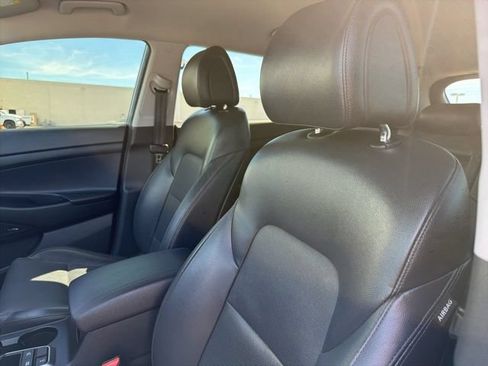 Used 2017 Hyundai Tucson Limited AWD/4WD image 17