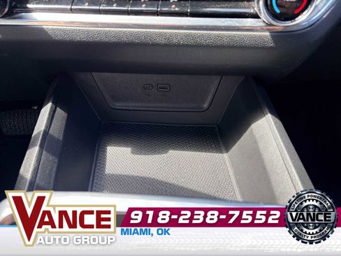 Used 2025 Chevrolet Equinox LT image 22