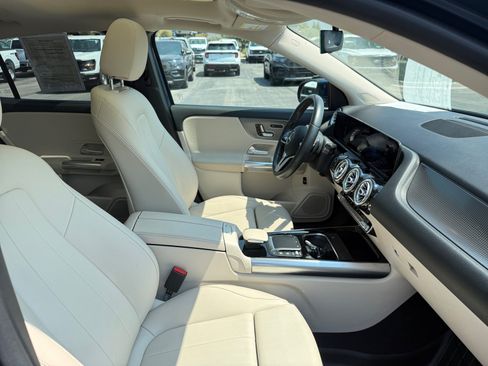 Certified 2021 Mercedes-Benz GLA 250 4MATIC image 19