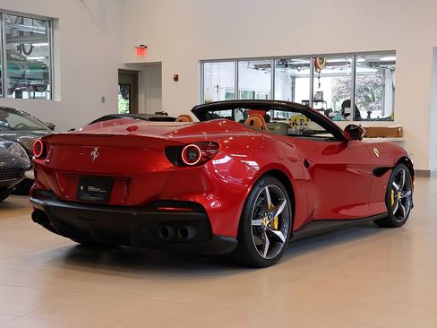 Certified 2022 Ferrari Portofino M RWD image 43