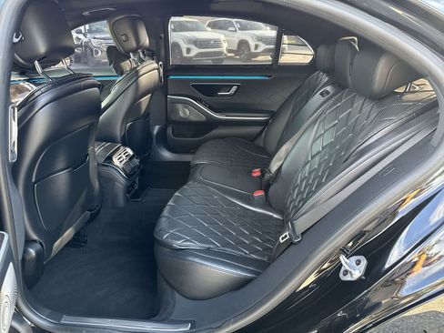 Used 2022 Mercedes-Benz S 580 4MATIC Sedan image 26