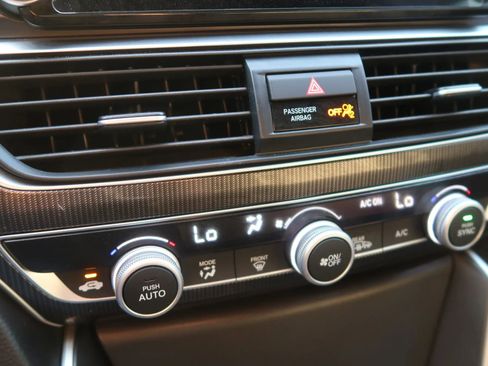 Used 2022 Honda Accord Sport image 33