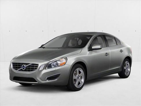 Used 2012 Volvo S60 T5 FWD image 1