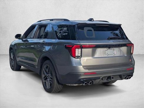Used 2025 Ford Explorer ST w/ Sun And Sound Package AWD/4WD image 5