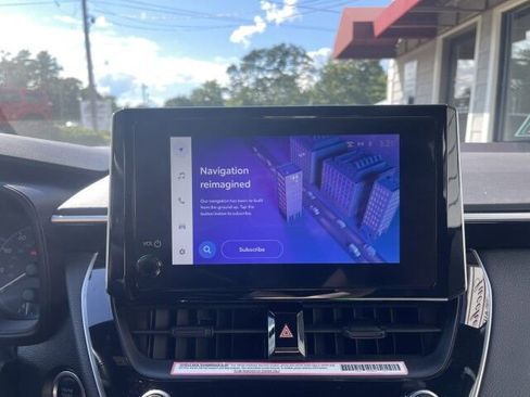 Used 2024 Toyota Corolla Sedan w/ SE Convenience Package image 22