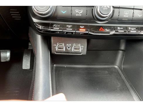 Certified 2025 Dodge Durango GT AWD/4WD image 27