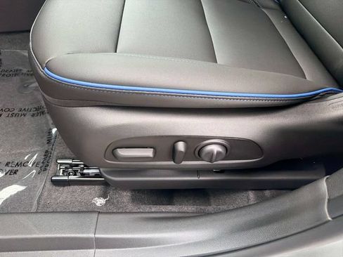 New 2026 Buick Envista Sport Touring w/ Convenience I Package FWD image 19