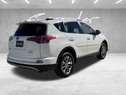 Used 2016 Toyota RAV4 XLE image 16