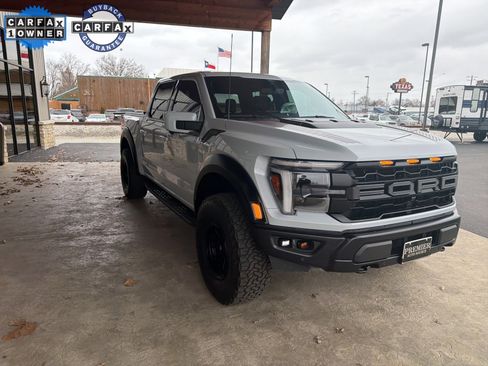 Used 2025 Ford F150 Raptor image 24