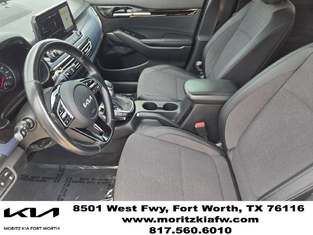 Used 2022 Kia Seltos S FWD image 12