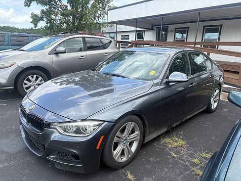 Used 2016 BMW 328i xDrive Sedan AWD/4WD image 3