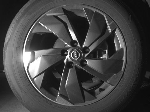 Used 2025 Nissan Rogue SV image 13