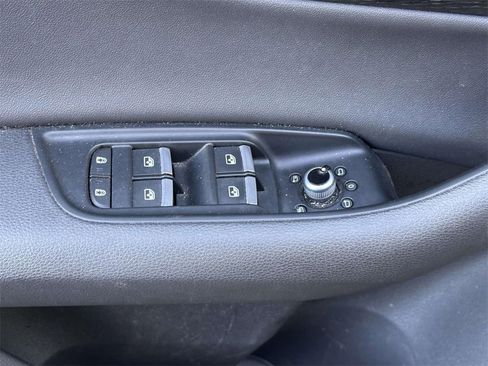 Used 2022 Audi Q7 2.0T Premium w/ Convenience Package image 8