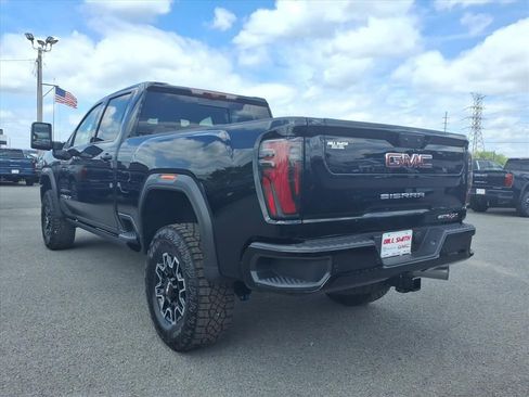 New 2026 GMC Sierra 2500 AT4X AWD/4WD image 5